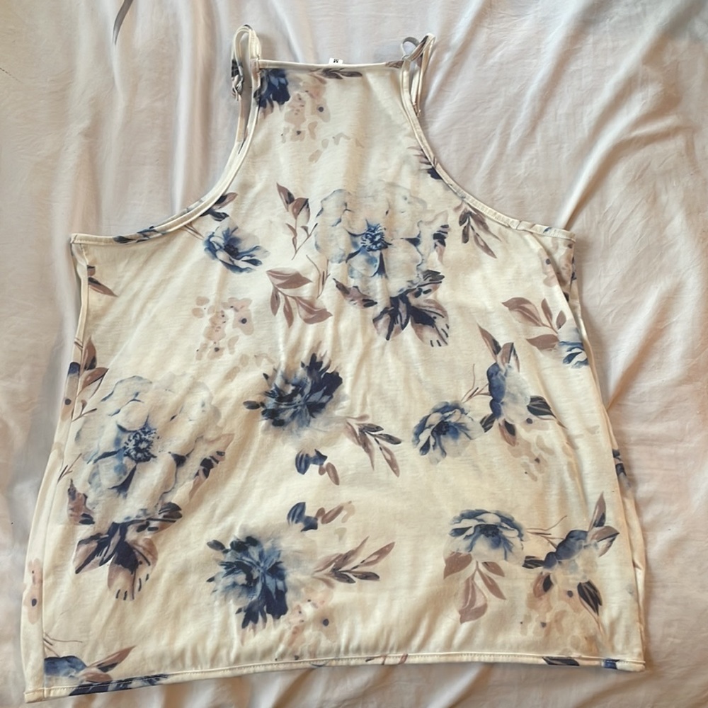 Summer tank - Picture 3 of 3